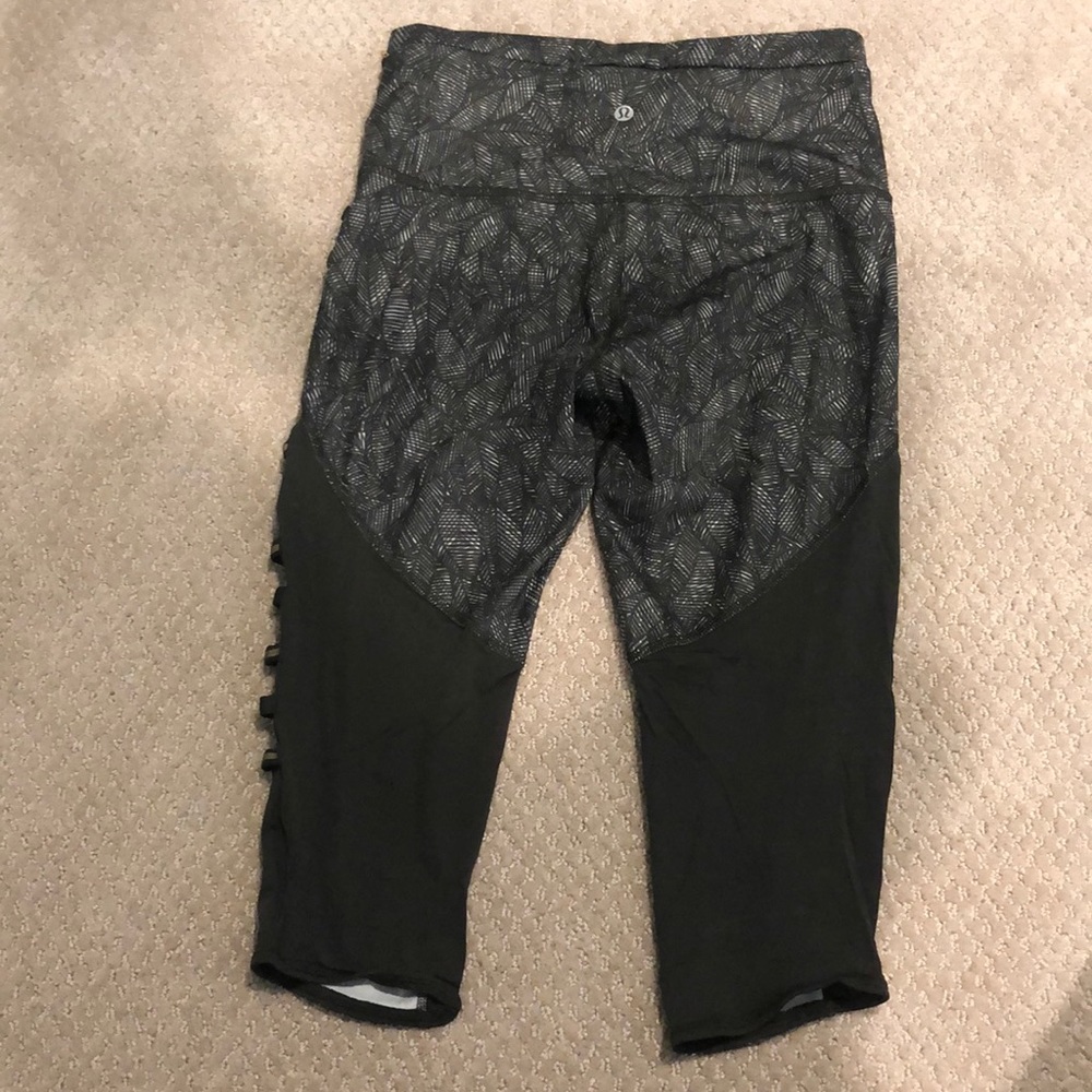 Lululemon crop leggings